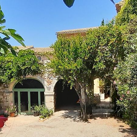 Mas Luis Alvarez La Capelle-et-Masmolene Luaran gambar